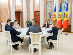 Declarațiile PAS după consultările cu Maia Sandu: Oamenii cer un alt Parlament